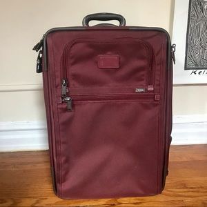 tumi 0220211d2u